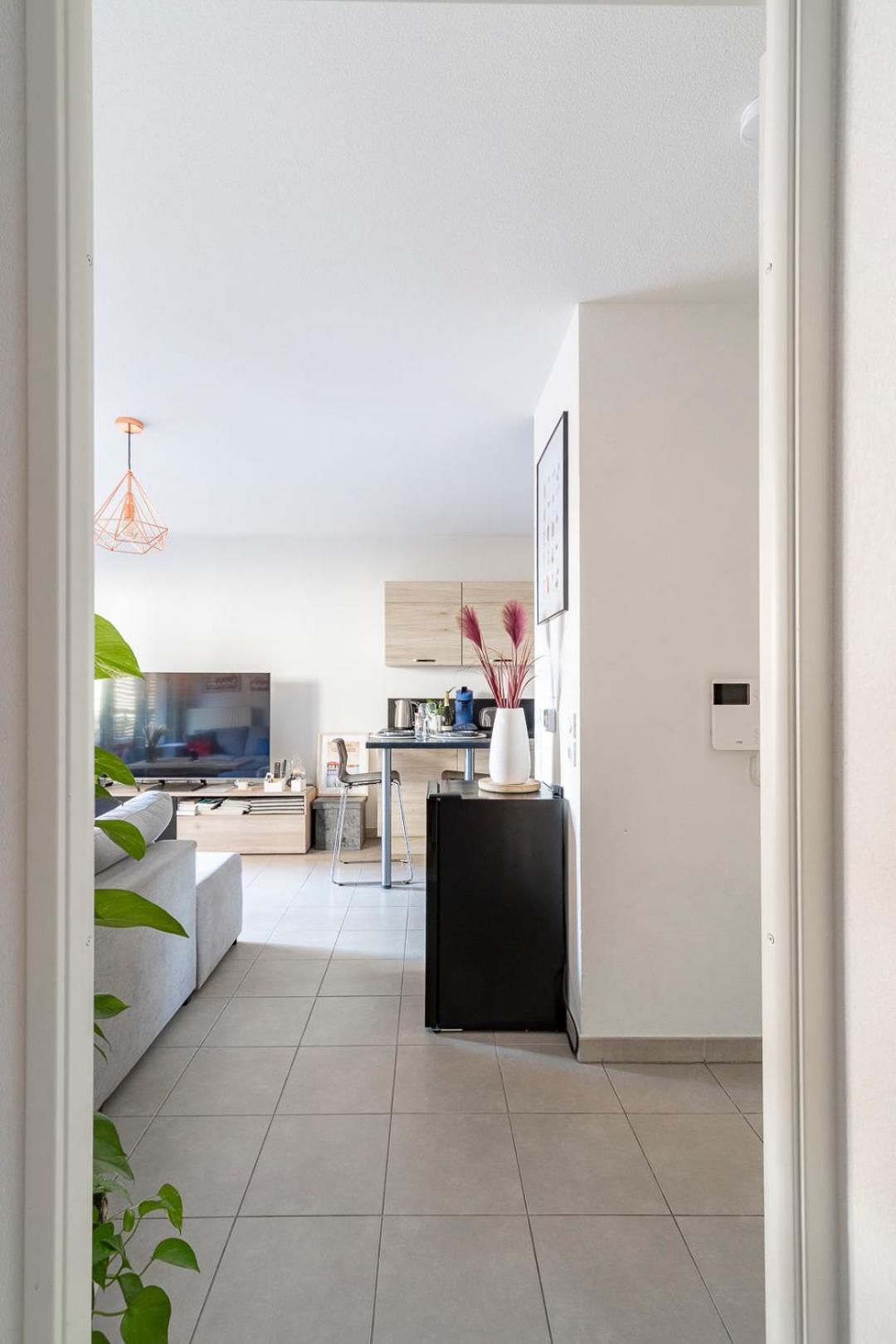 Appartement Charmant Au Porte De Montpellier Saint-Jean-de-Védas Esterno foto